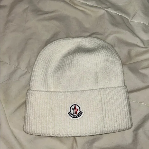 Moncler Beanie in White